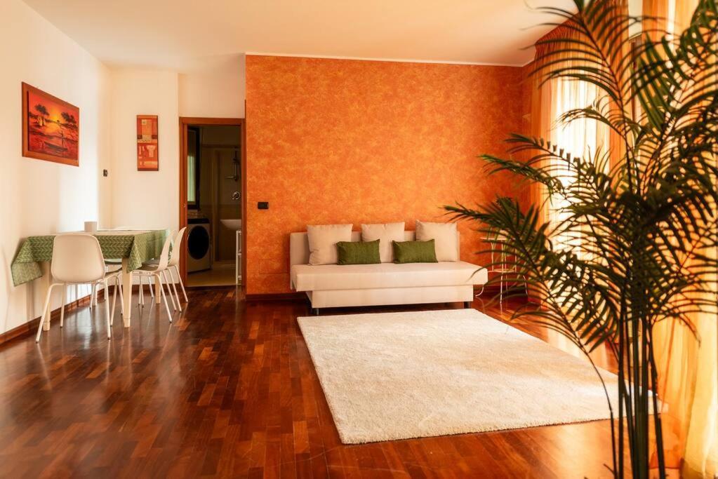 布斯托阿西齐奥Attico Vicino Milano, Mxp, Rho Fiera公寓 外观 照片