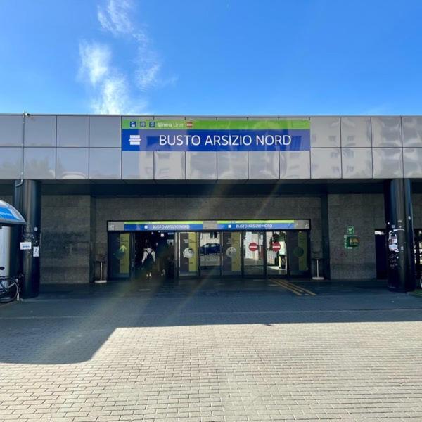 布斯托阿西齐奥Attico Vicino Milano, Mxp, Rho Fiera公寓 外观 照片